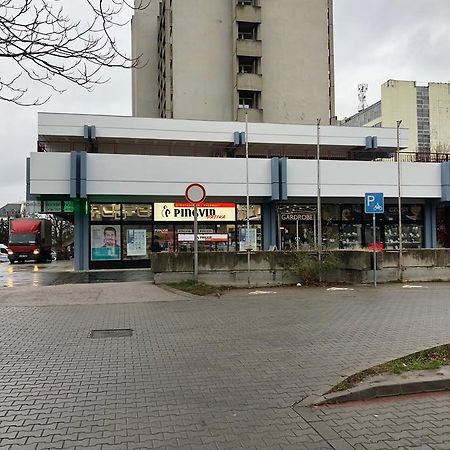 Pelikan Vendeghaz Hotel Szolnok Exterior photo